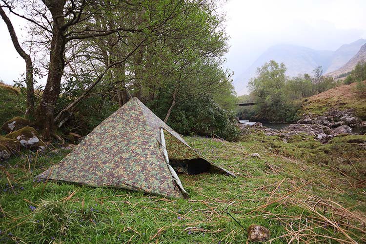 Tenda Piramide Mimetica DD Hammocks - Impermeabile Per 1/2 Persone - Campeggio Stealth E Trekking