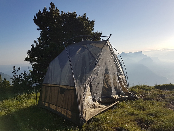 Comment bien choisir sa tente ? Tente de randonnée, ultralégère et de  camping